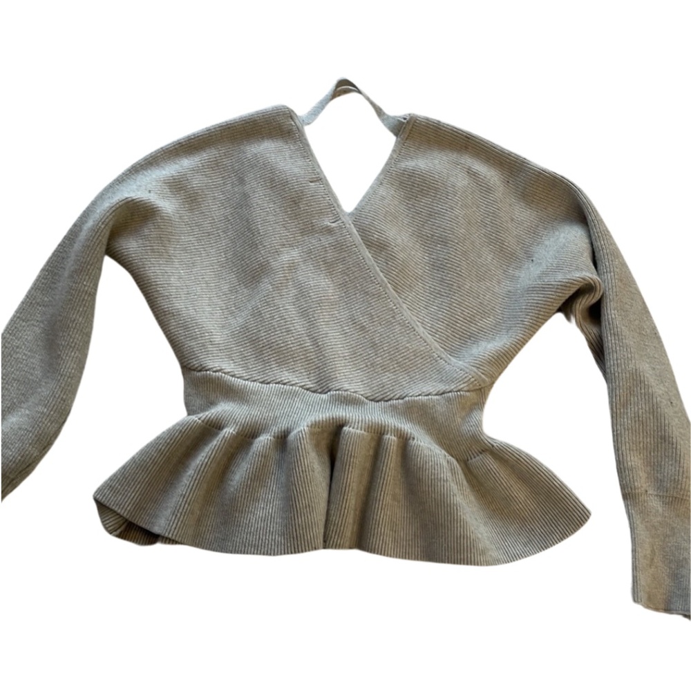 Jessica Gray Ruffled Sweatshirt